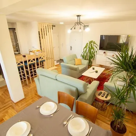 Spacious, Central And Luxury Flat With Great View! Novi Sad Exterior photo