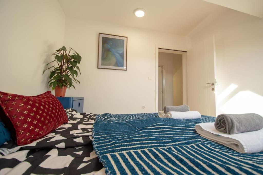 Spacious, And Luxury Flat With Great View! *