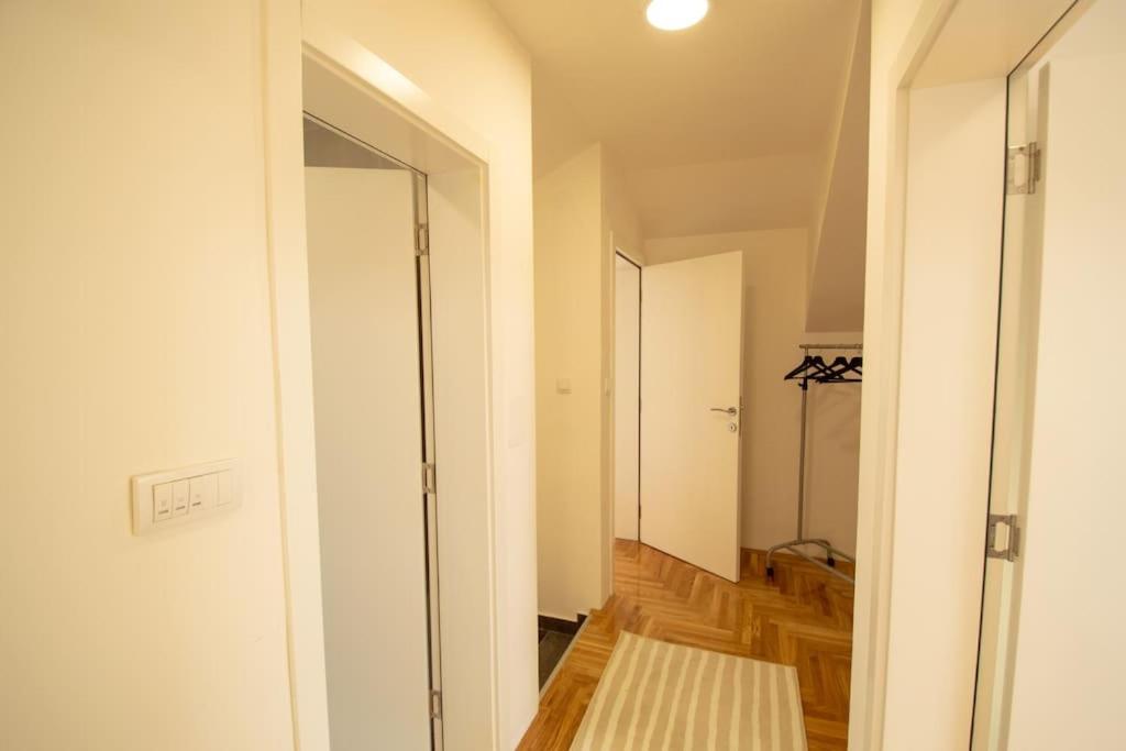 Spacious, And Luxury Flat With Great View! Apartment